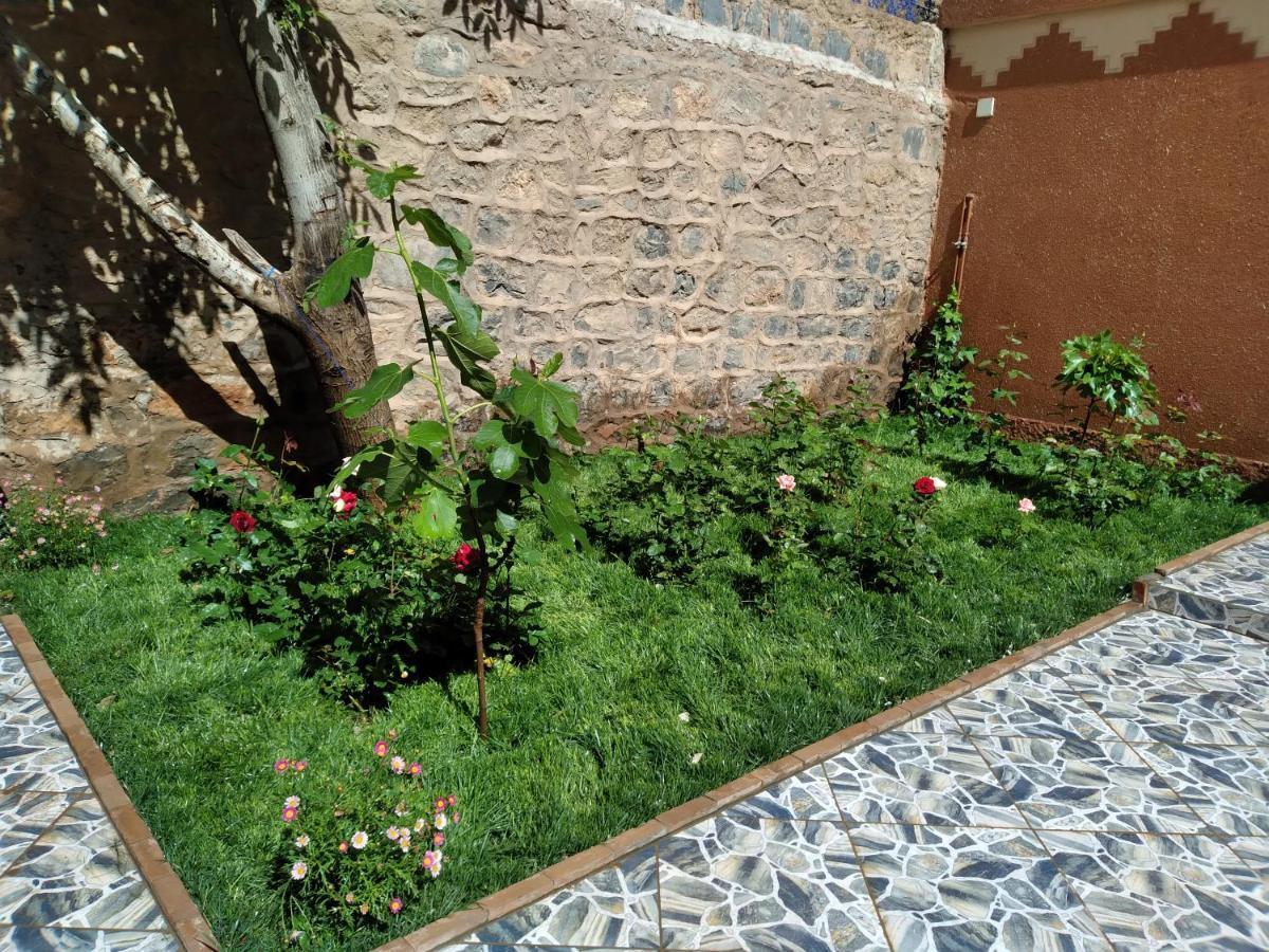 Berbere De La Montagne Hotel Imdiazene Exterior photo