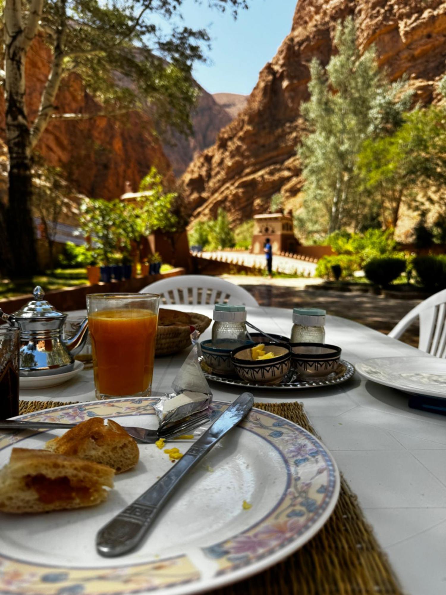Berbere De La Montagne Hotel Imdiazene Exterior photo